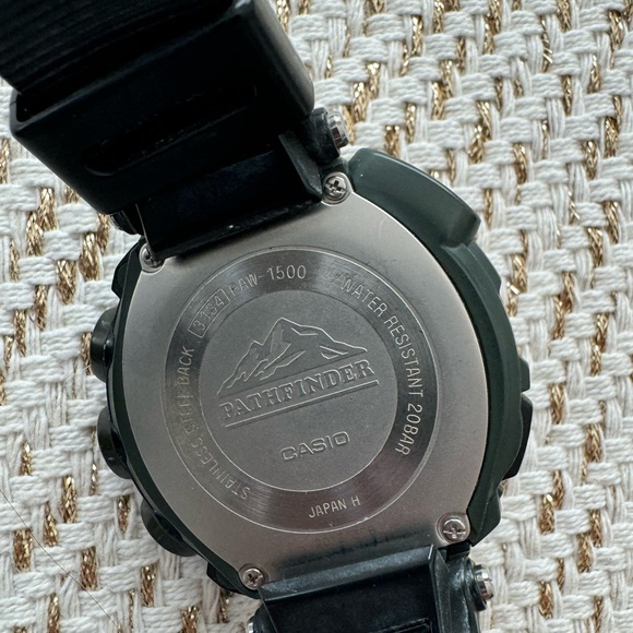 Casio Pathfinder (Men) - Picture 5 of 5